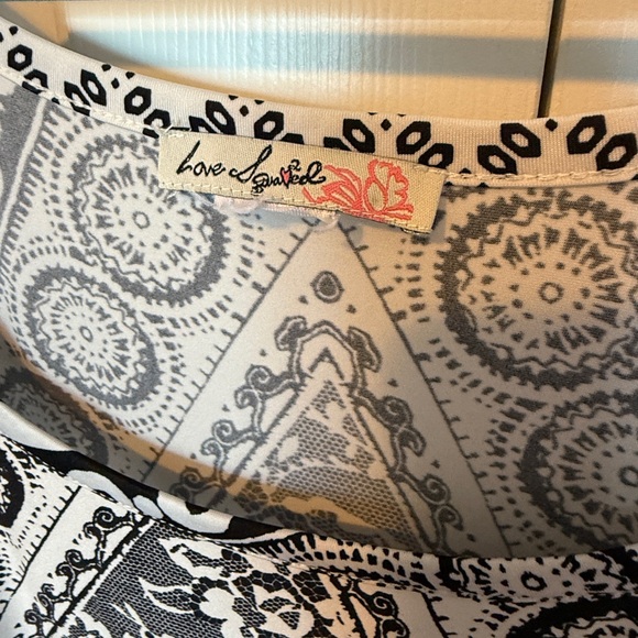 Love Squared Black and White Patterned Midi Dress - Picture 3 of 4